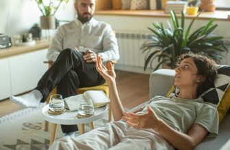 Why You Need to Cut These 8 Negative Self-Talk Phrases Out Now